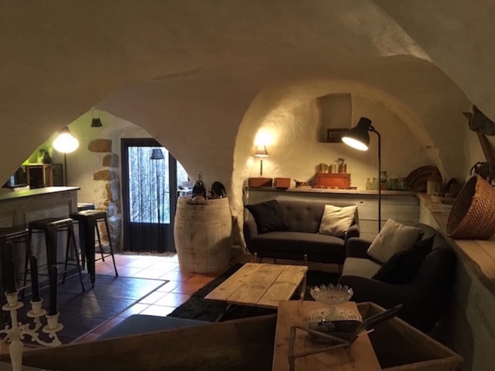 Le Chanelou - carbon neutral hotel in Unknown City