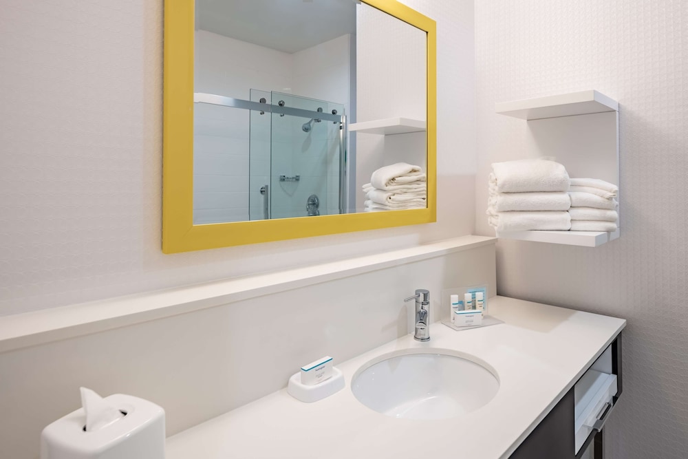 Hampton Inn & Suites Dallas Plano Central - photo 37