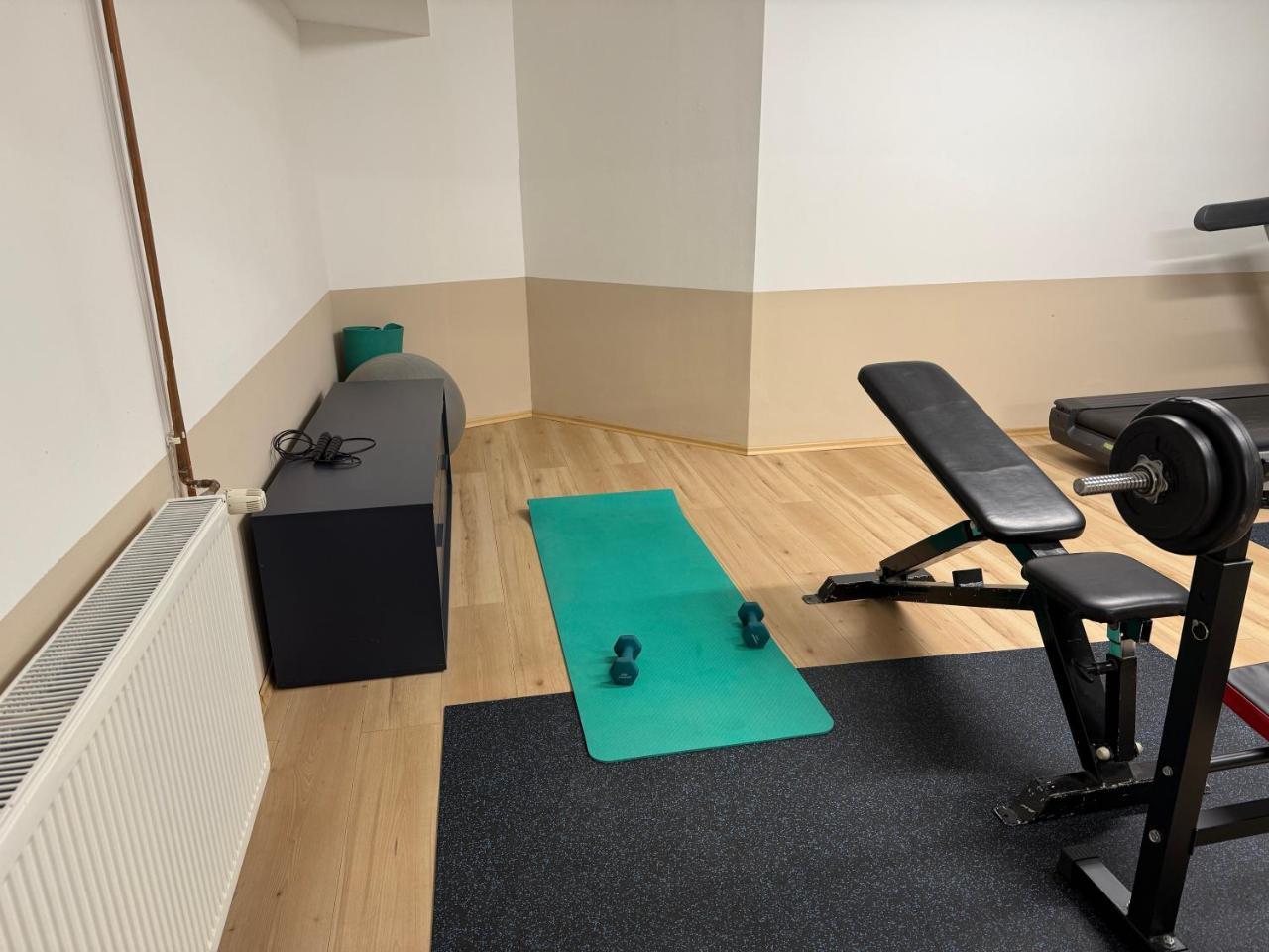K2 Studios With Free Parking Fitness — Vienna