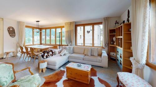 Chalavus — 4-Star Luxury Hotel in St. Moritz, Switzerland