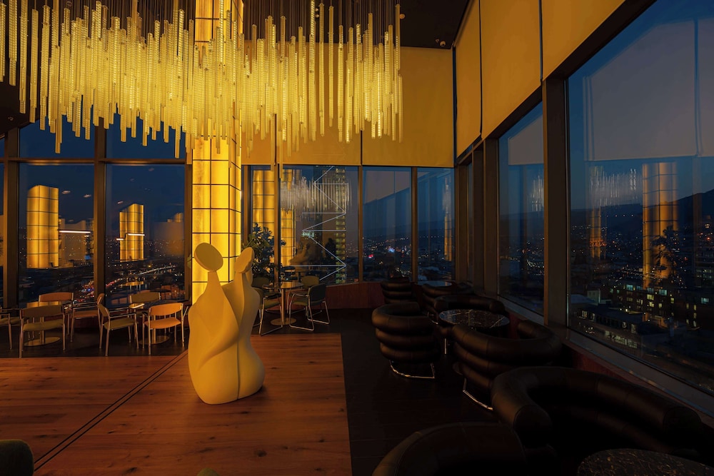 מזון ומשקאות