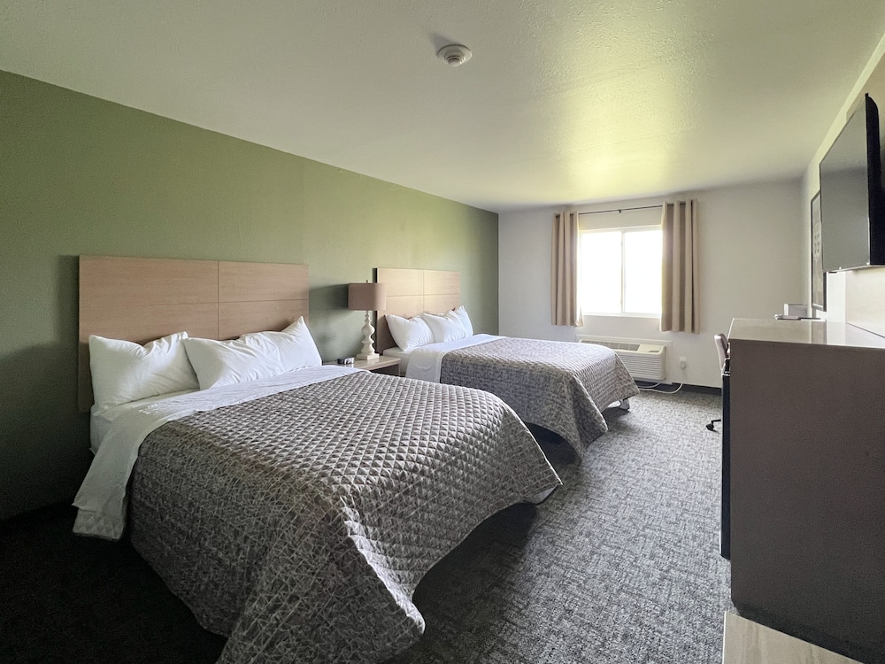 Travelodge by Wyndham Atlanta Illinois - photo 14