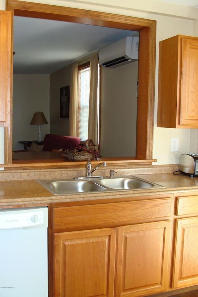 On Pointe Lakefront Resort - photo 14