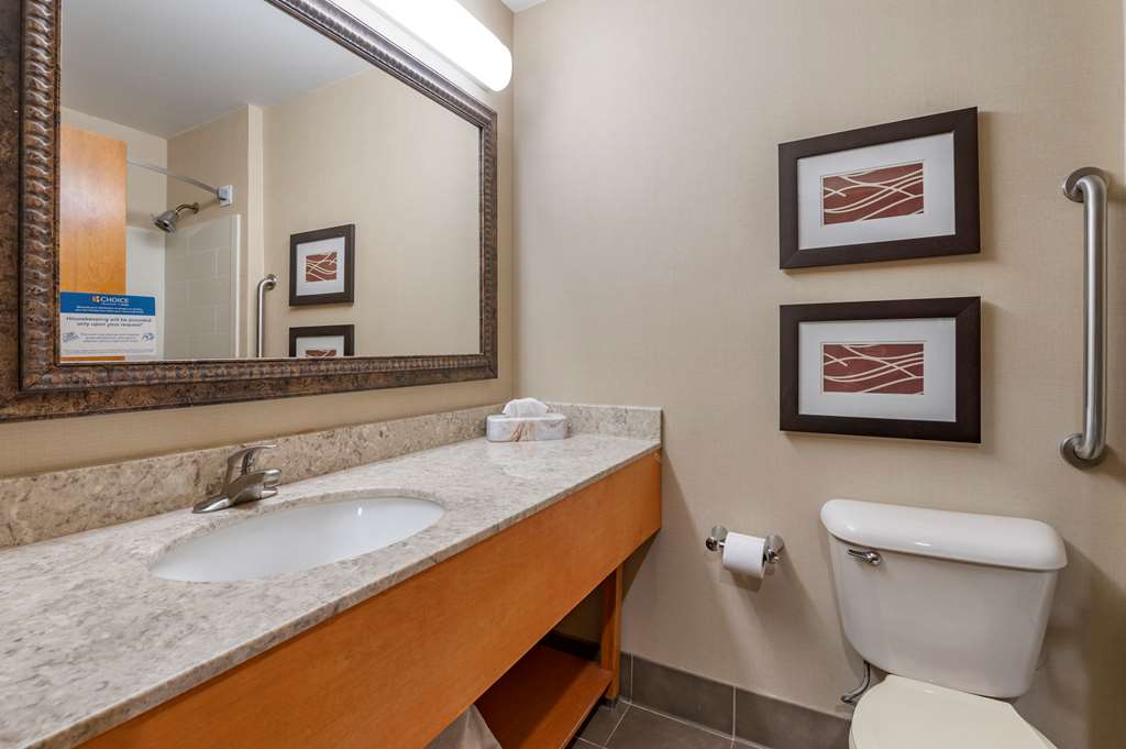 Comfort Inn Louisville Southwest - photo 12