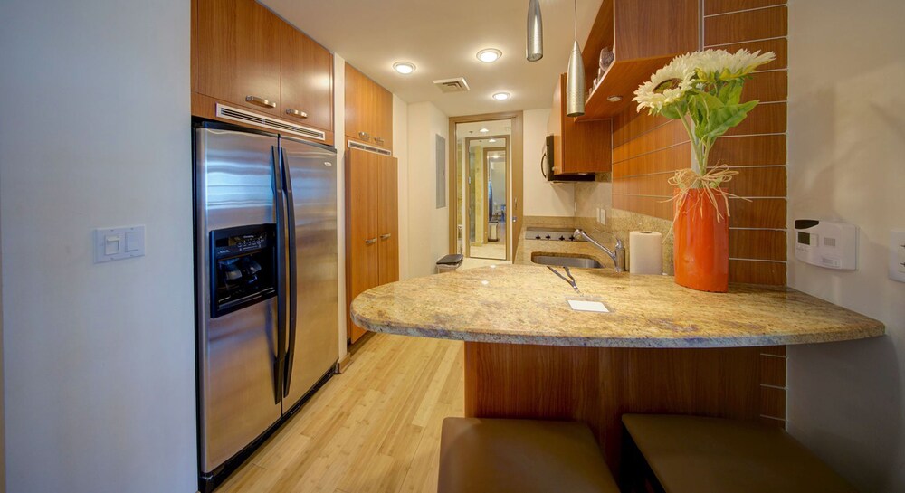 Conrad Miami Suites by Vesper - photo 23