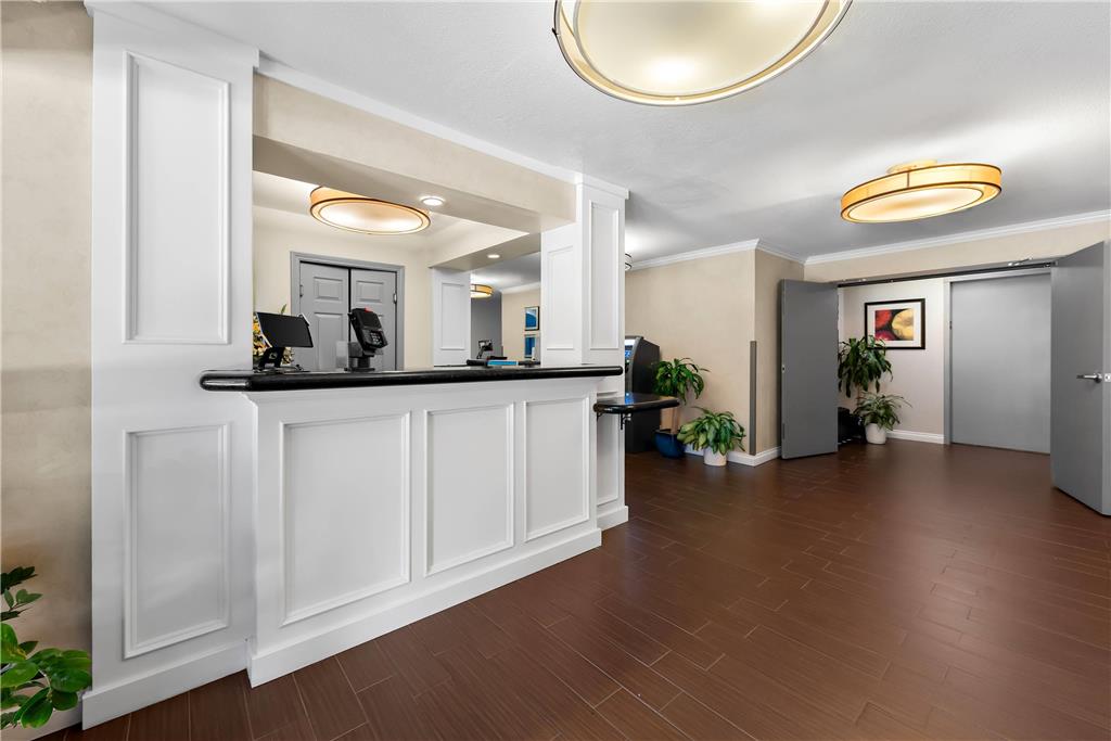 Comfort Inn Gaslamp Convention Center - photo 5