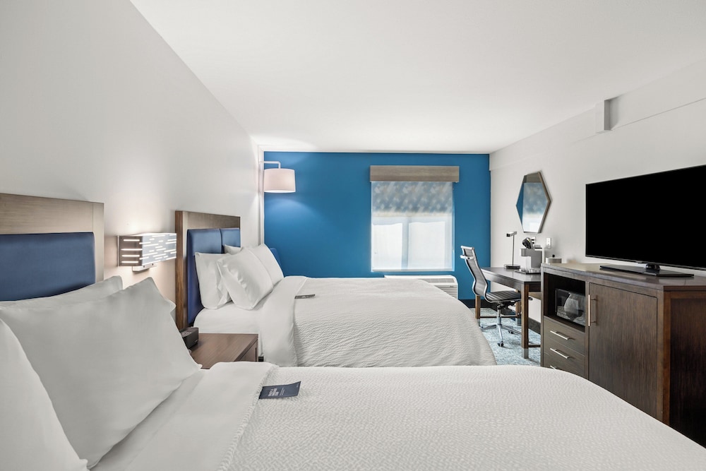 Holiday Inn Express Asheville Woodfin by IHG - photo 17