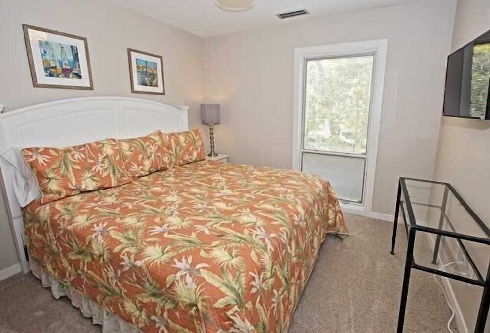 837 Ketch Court at The Sea Pines Resort - photo 3