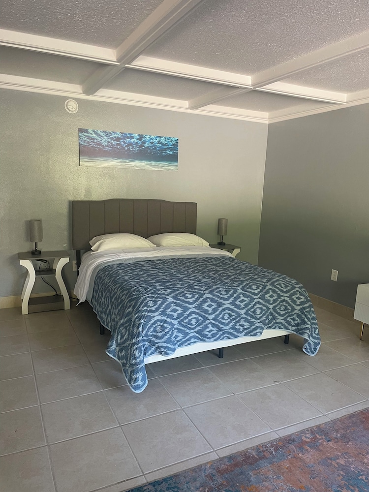BlueGem Motel - photo 41