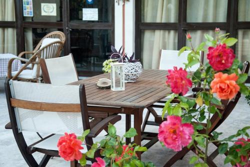 Pansion Alexandros — hotel in Corfu