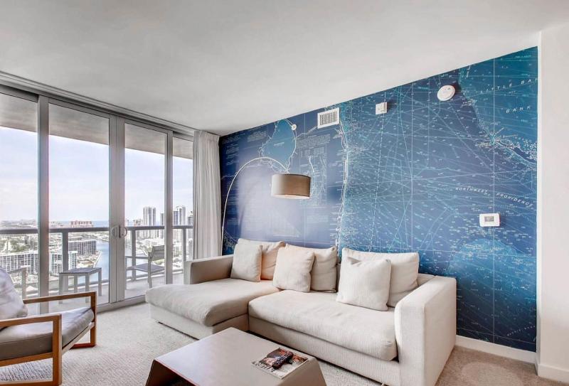 South Ocean Suites - photo 10
