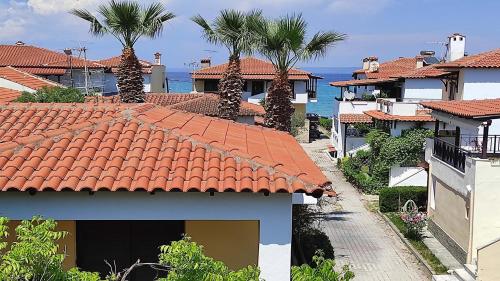 Beach Front Apartment in Pefkochori — 4-Star Luxury Hotel in Pefkochori, Greece