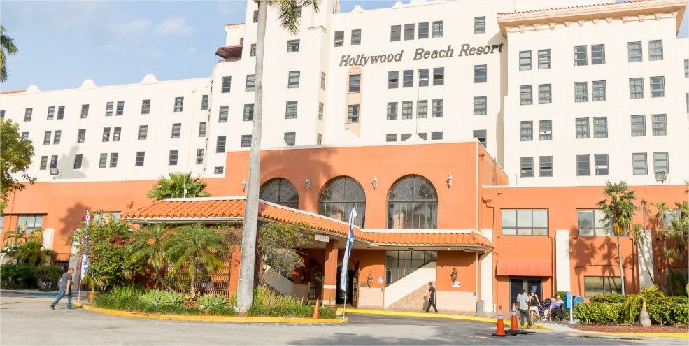 Hollywood Beach Resort One Bedroom Nice Ocean View — hotel in Hollywood