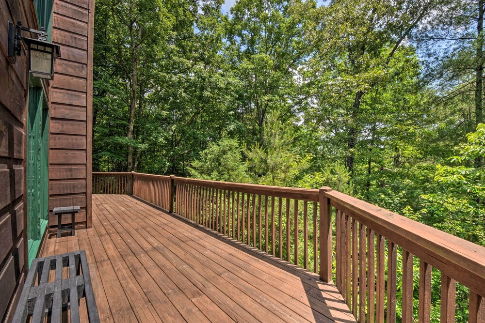 Dreamy Ellijay Resort Cabin with Game Room And Decks - photo 21
