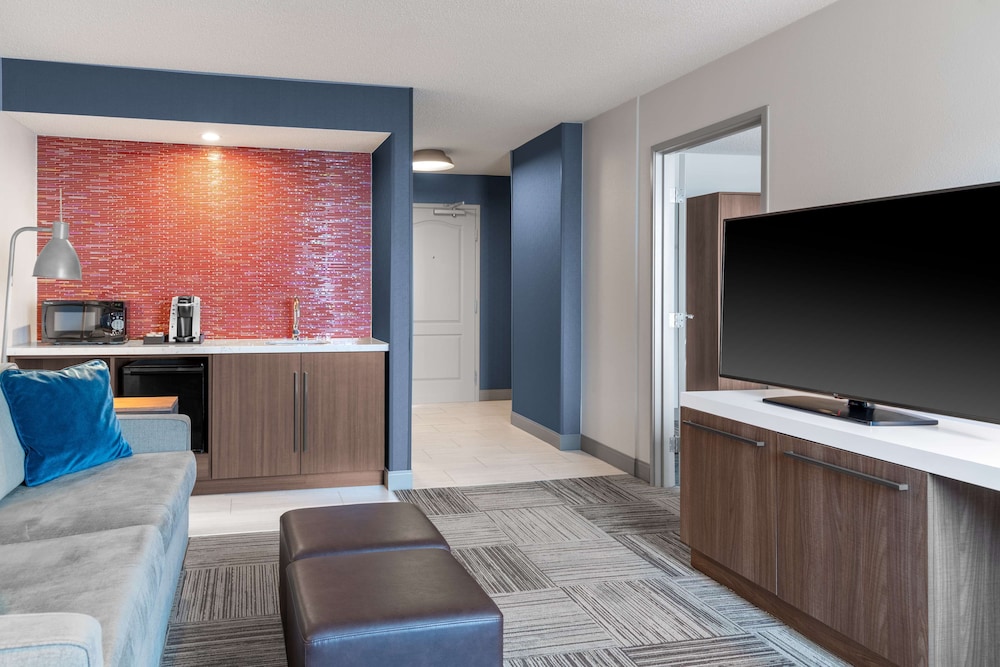 Hilton Garden Inn San Francisco Oakland Bay Bridge - photo 39