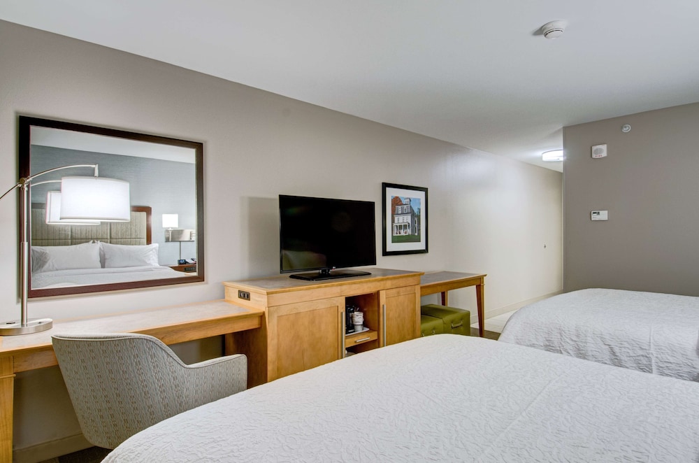 Hampton Inn Boston Westborough - photo 8