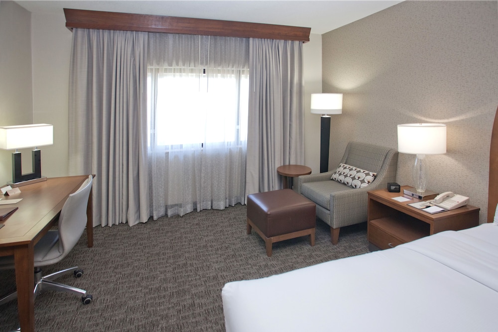 DoubleTree by Hilton Los Angeles Rosemead - photo 17