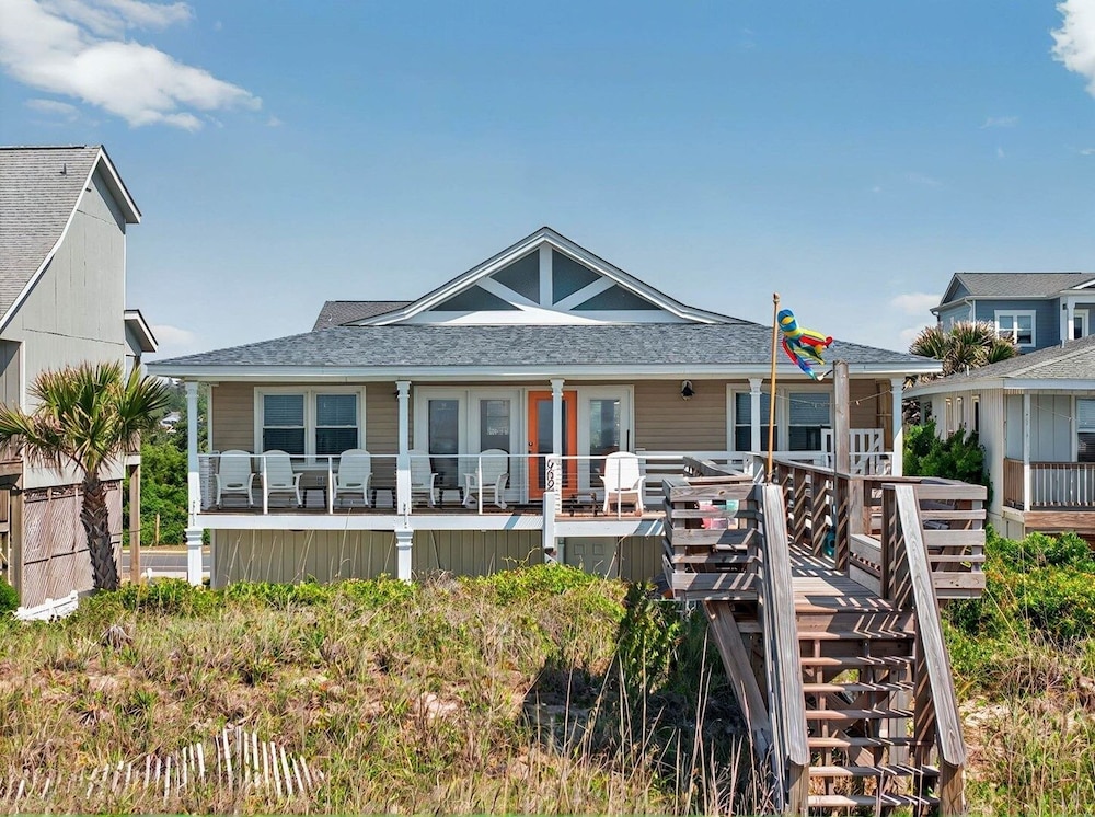 Xanadu 4 Br Home — 4-Star Luxury Hotel in Shallotte, United States