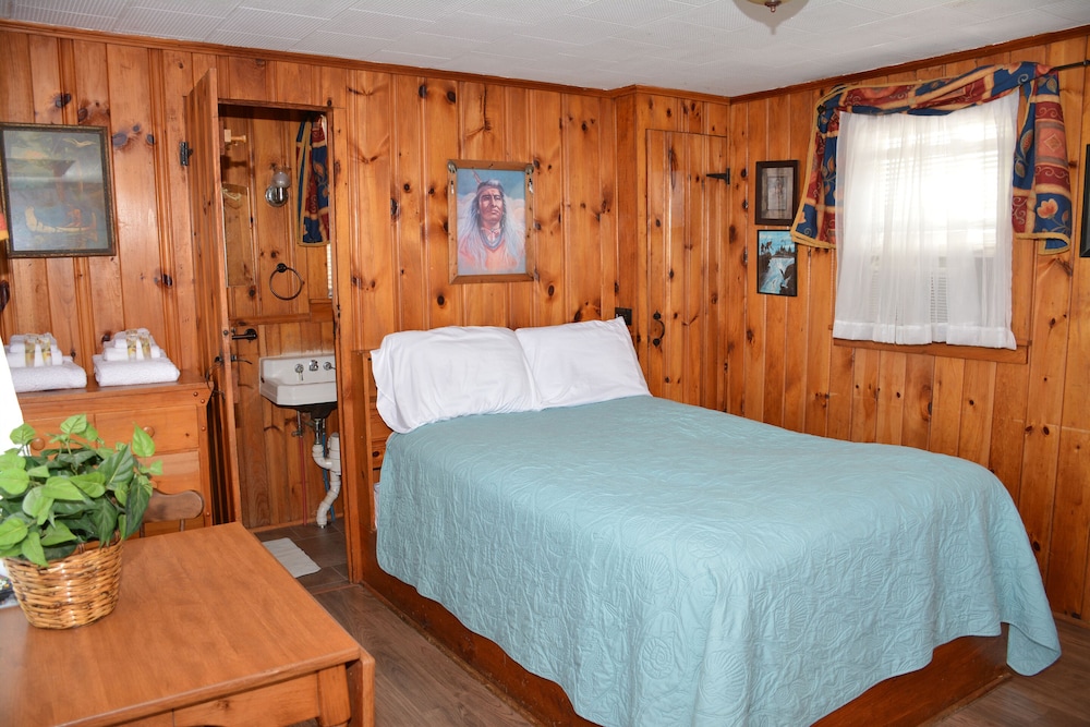 Little Miss Cottages - photo 8