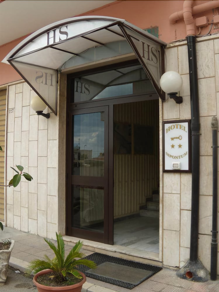 Hotel Sipontum in Manfredonia, Italy