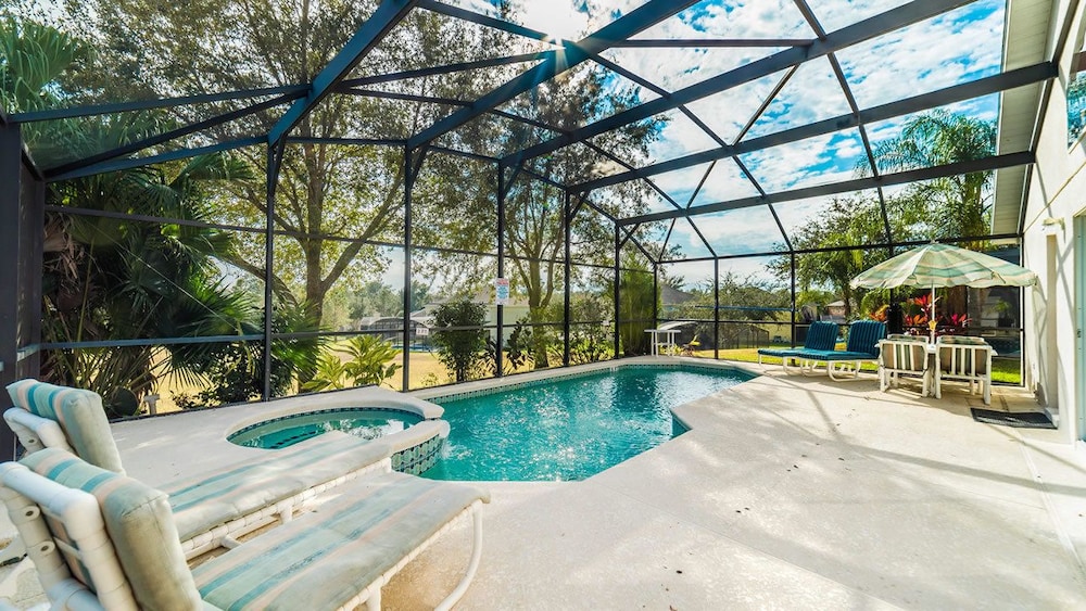Grheib2657 Emerald Island Resort 4 Bed 3 Baths House — hotel in Kissimmee