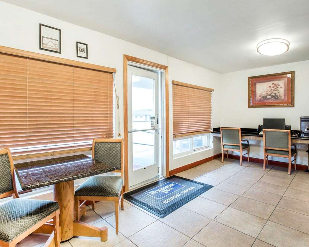 Rodeway Inn Newport - photo 4