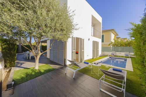 Villa Salines House — 4-Star Luxury Hotel in Alcudia, Spain