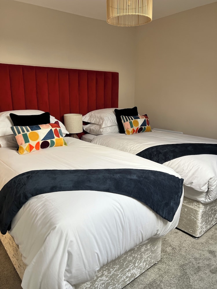 The courtyard bar kitchen rooms in Falkirk, United Kingdom