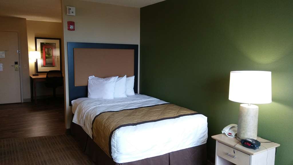 Extended Stay America Austin Arboretum North - photo 7