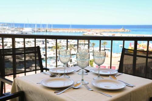 Edificio Torre de Calpe — 4-Star Luxury Hotel in Calp, Spain