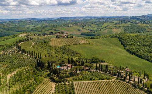 Agriturismo Pieve Sprenna — 4-Star Luxury Hotel in Buonconvento, Italy
