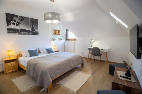 Fonyód City Apartman — 4-Star Luxury Hotel in Fonyod, Hungary