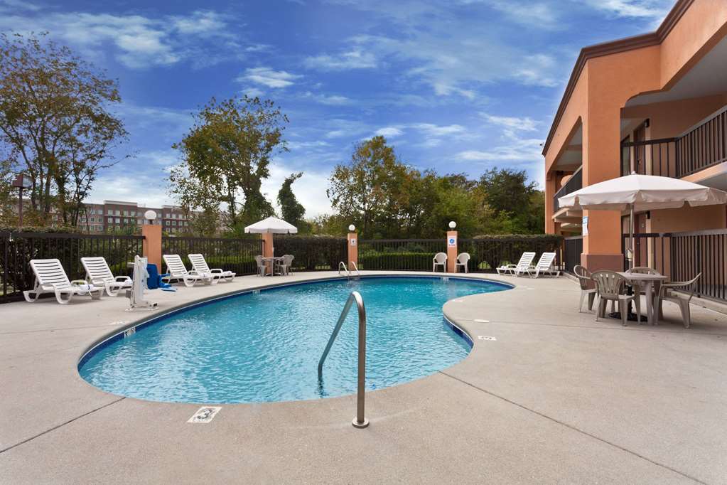 Super 8 by Wyndham Knoxville West Farragut - photo 6