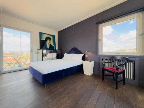 Chasing the Stars Spanish Steps Boutique Suite — 4-Star Luxury Hotel in Rome, Italy