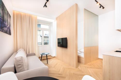 City of the Kings Riverside K22 M13&28 — 4-Star Luxury Hotel in Krakow, Poland