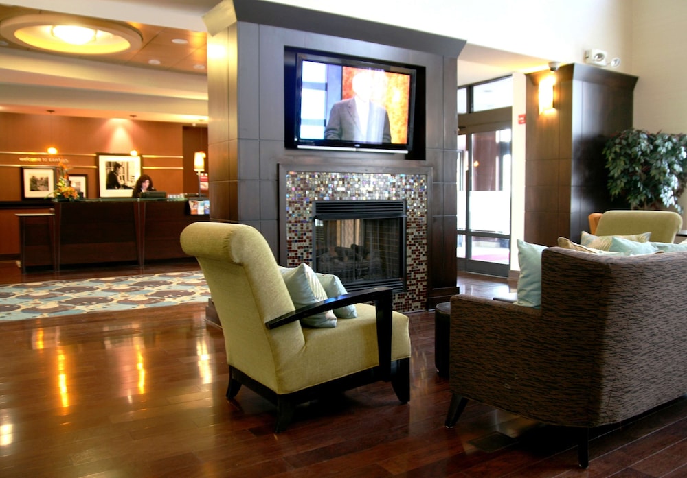 Hampton Inn & Suites Detroit Canton - photo 14