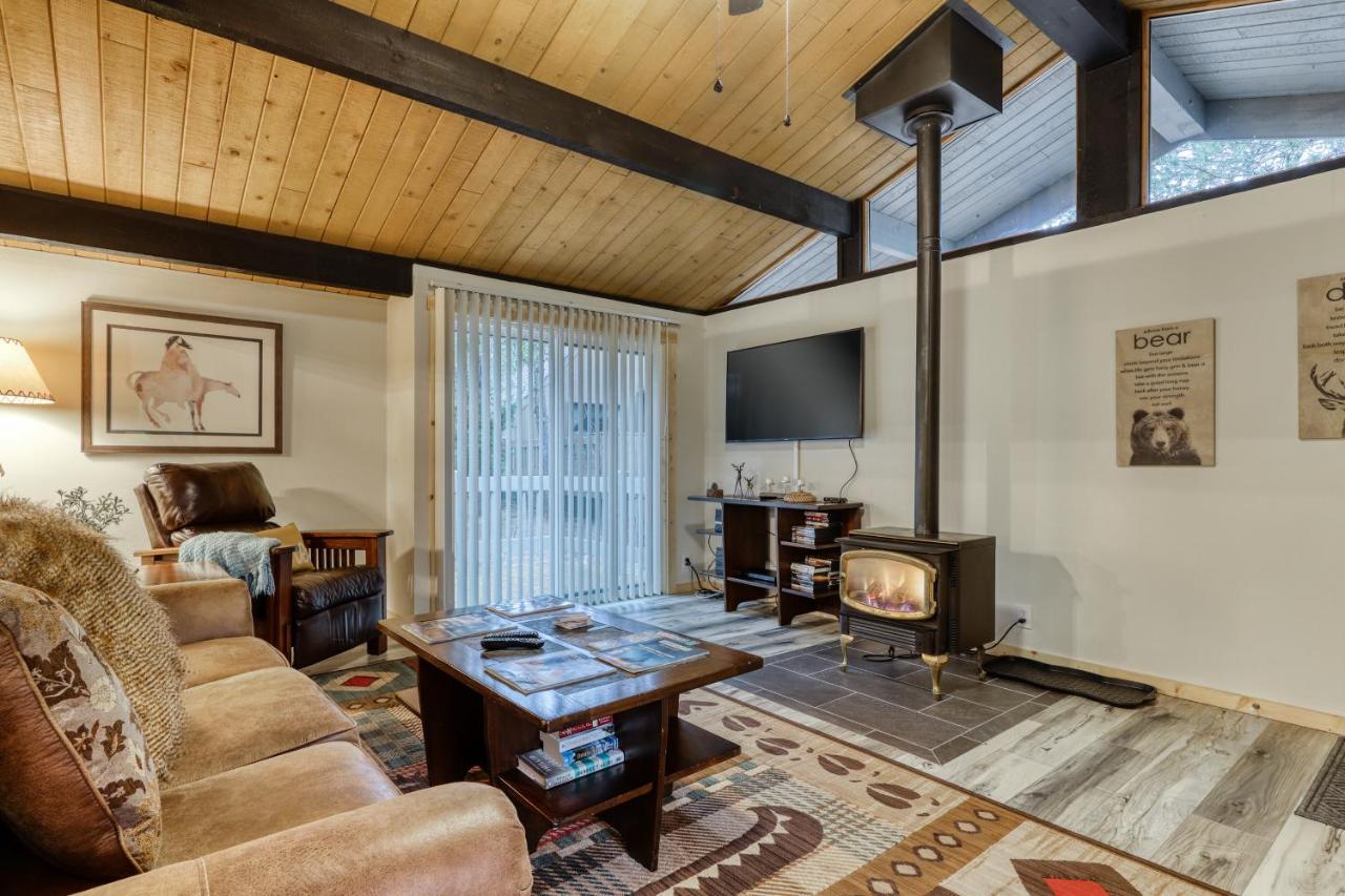 5 East Park Lane in Sunriver, United States