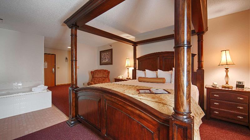 Baymont by Wyndham Huron SD - photo 8