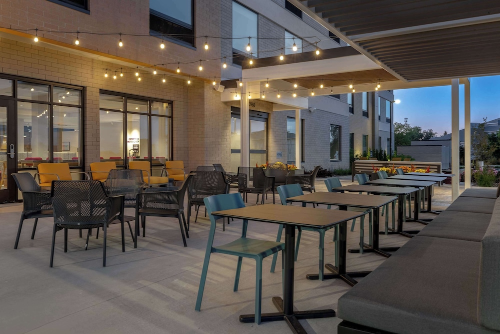 Home2 Suites by Hilton Sheboygan - photo 46