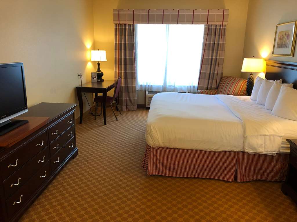 AmericInn by Wyndham Iron Mountain - photo 2