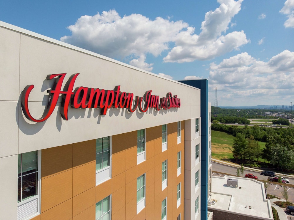 Hampton Inn & Suites Nashville North Skyline - photo 53