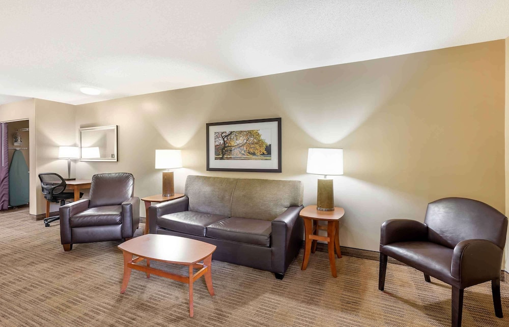 Extended Stay America Suites Cleveland Westlake - photo 17