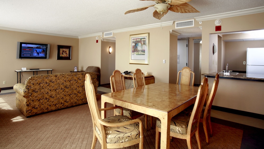 Pensacola Grand Hotel - photo 14