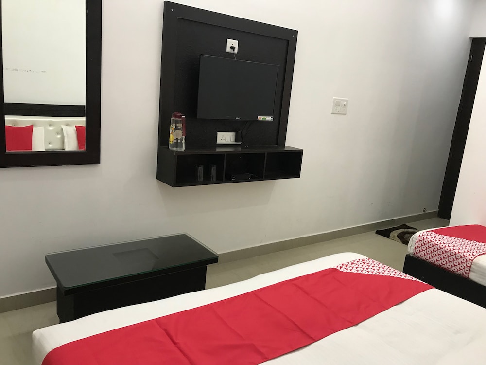 OYO 23159 Hotel Suryansh — hotel in Uttarkashi
