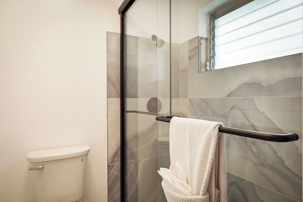 La Mer Suites - photo 48
