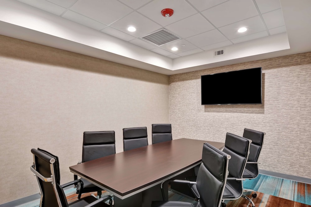 Home2 Suites by Hilton La Porte - photo 42