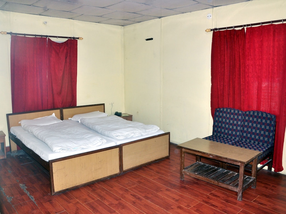 Tip N Top - carbon neutral hotel in Lansdowne