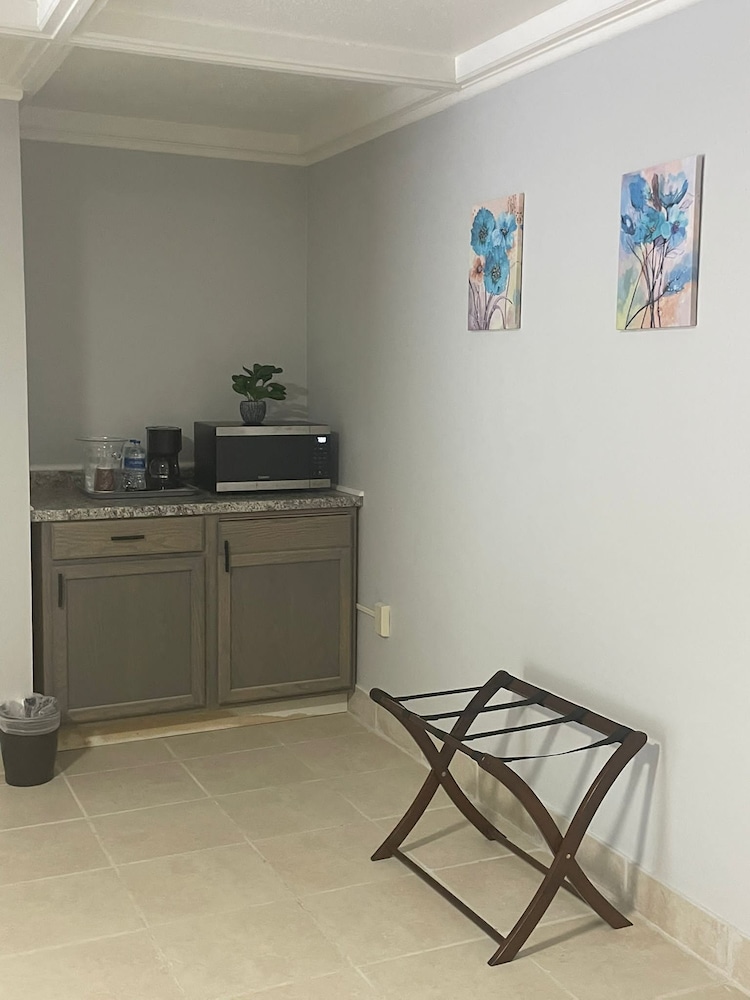 BlueGem Motel - photo 23