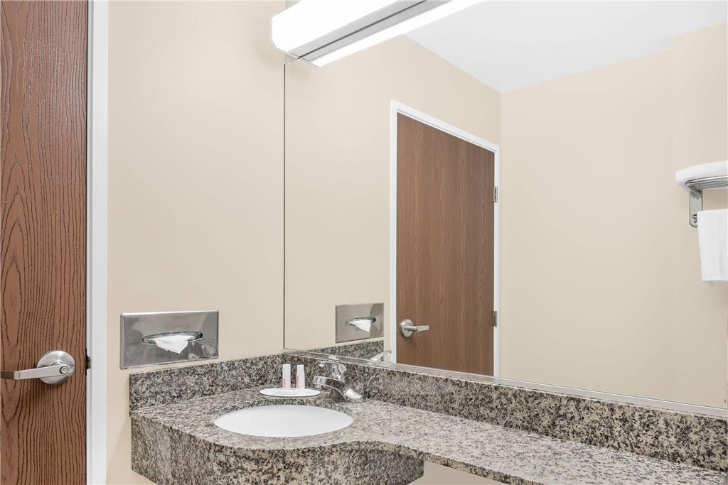 Microtel Inn & Suites by Wyndham Waynesburg - photo 10