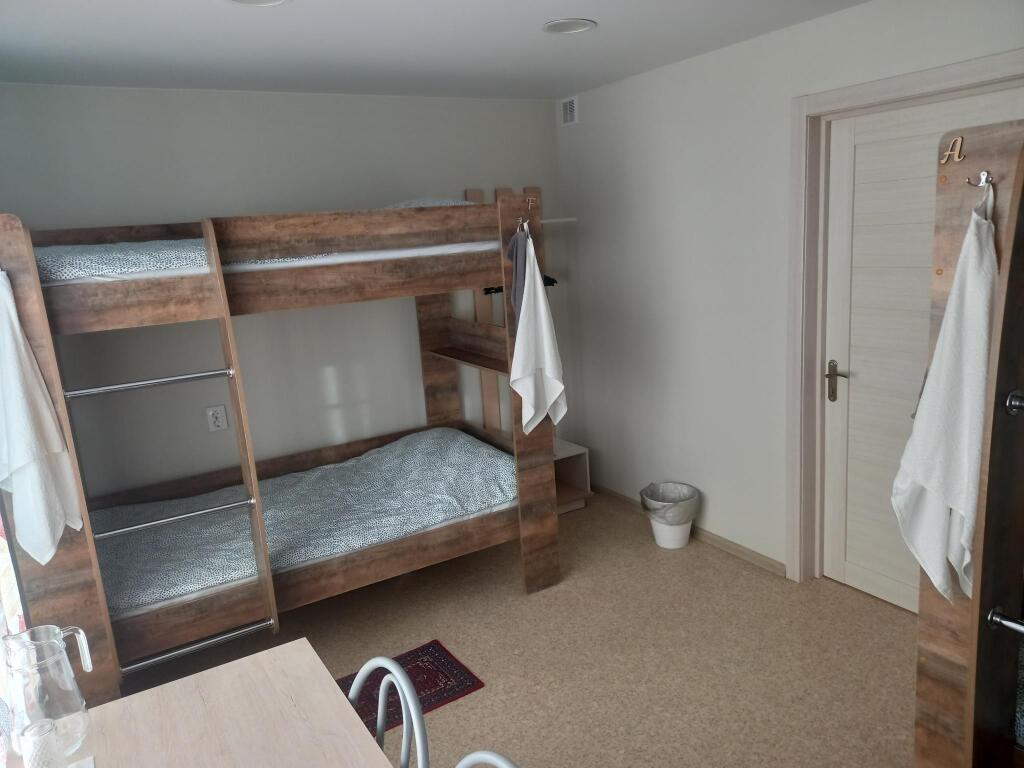Hotel 1 — hotel in Vel'sk